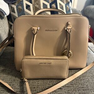 Michael Kors Beige Leather Handbag and Wallet